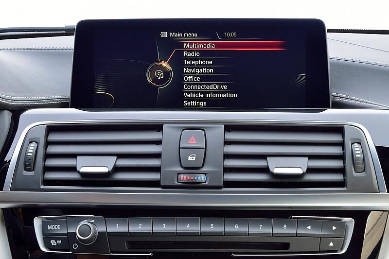 BMW 340i Modellpflege - nicht viel Veränderung im Cockpit