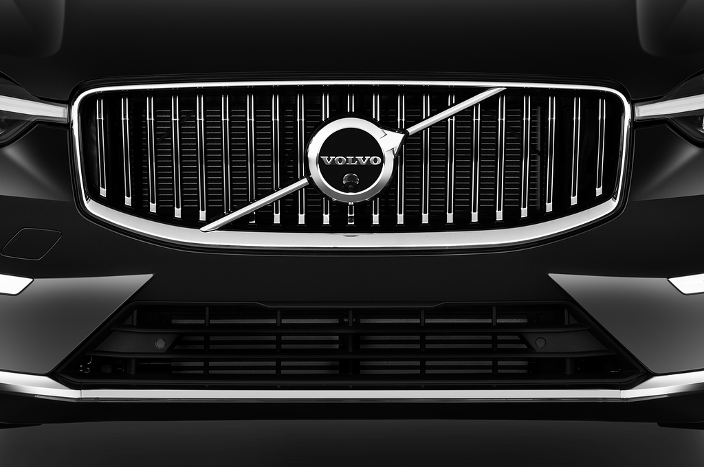 Volvo XC60 (Baujahr 2022) Ultimate 5 Türen Kühlergrill und Scheinwerfer