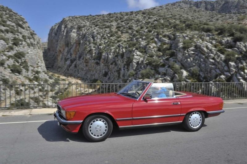 Mercedes SL R107 - nicht nur Dank der Fernsehserie \"Hart aber herzlich\" eine Legende