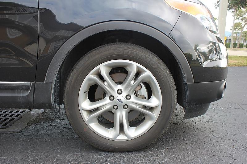 20 Zoll große Räder passen auf den Ford Explorer.