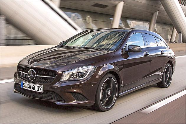 In Form gebracht: Speziell aus dieser Perspektive wirkt das Heck des Mercedes CLA Shooting Brake so, als würde es stark nach hinten abfallen