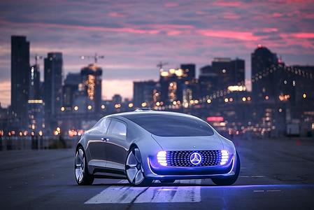 Mercedes F 015 Luxury in Motion - Captain Future