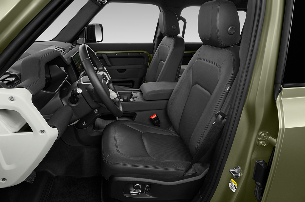 Land Rover Defender 130 (Baujahr 2023) X Dynamic SE 5 Türen Vordersitze