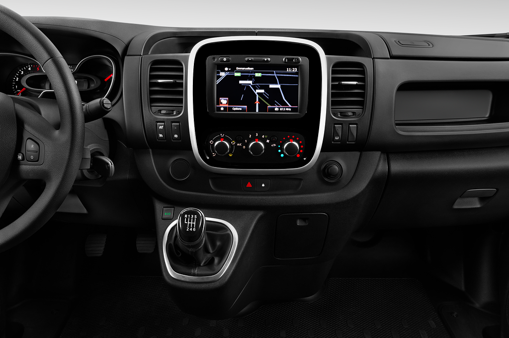 Renault Trafic (Baujahr 2023) Komfort 4 Türen Mittelkonsole