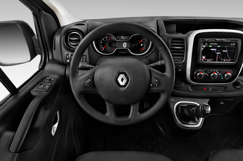 Renault Trafic (Baujahr 2023) Komfort 4 Türen Lenkrad