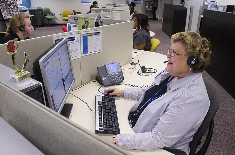 OnStar Callcenter in Warren