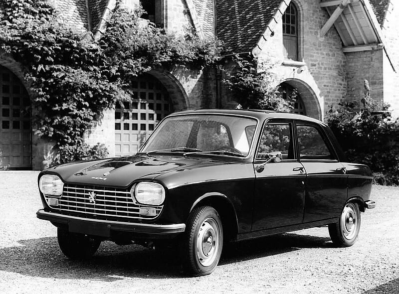 Insgesamt produziert Peugeot über 1,6 Millionen 204er.
