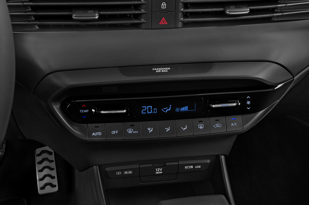 Hyundai Bayon (Baujahr 2023) Trend 5 Türen Temperatur und Klimaanlage