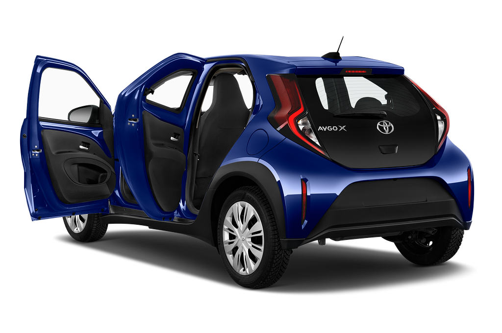 Toyota Aygo X (Baujahr 2023) Active 5 Türen Tür geöffnet