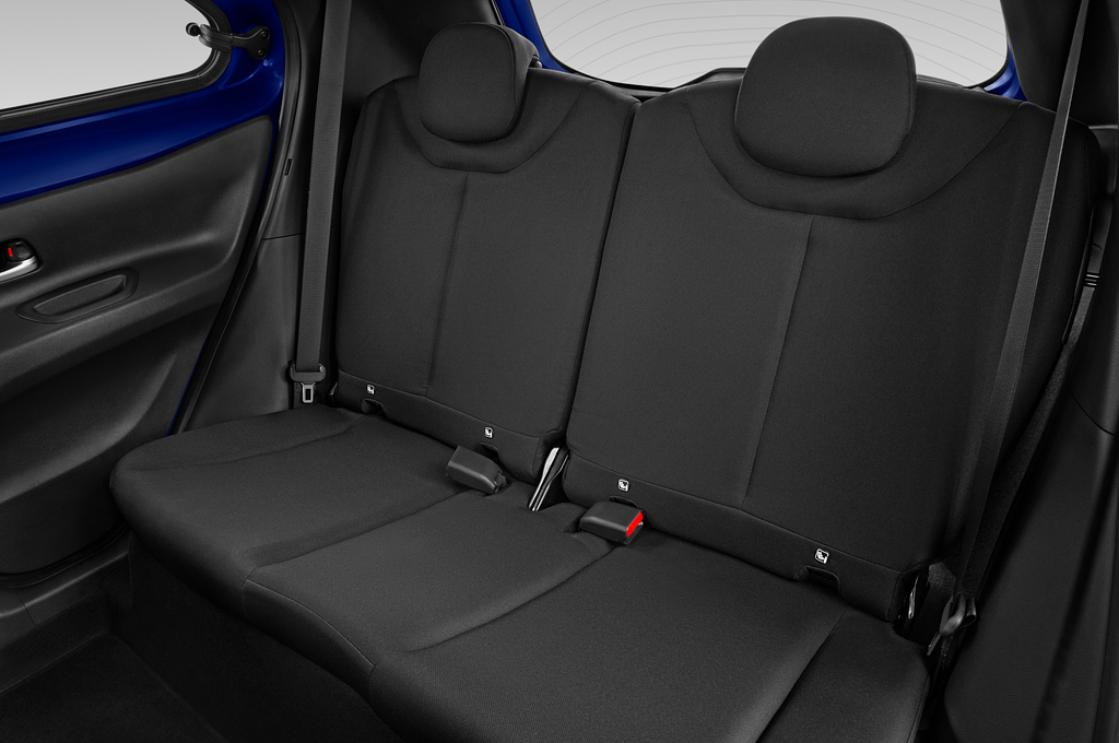 Toyota Aygo X (Baujahr 2023) Active 5 Türen Rücksitze
