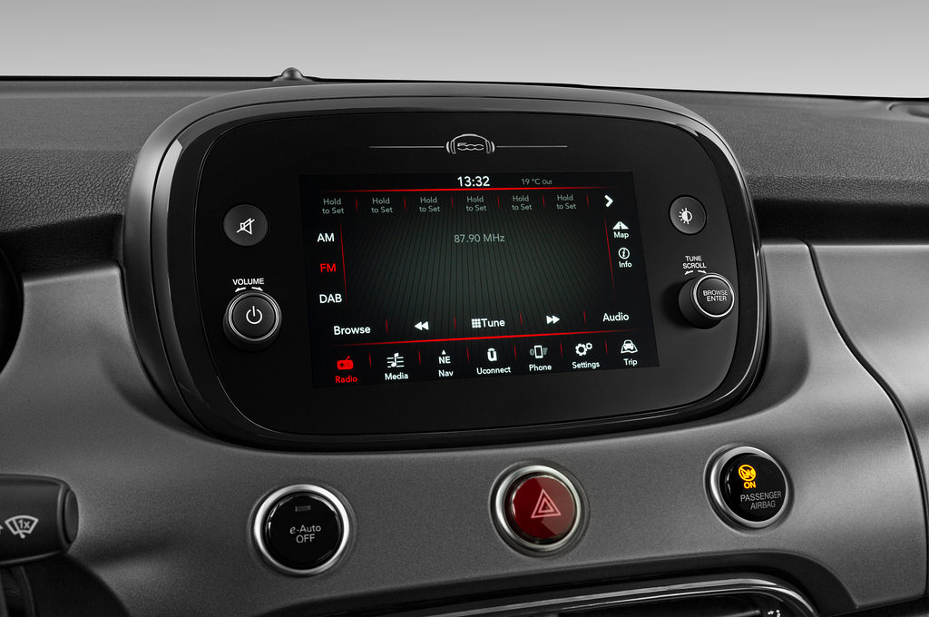 FIAT 500X Hybrid (Baujahr 2023) Sport 5 Türen Radio und Infotainmentsystem