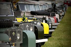 Dunsfold Collection - Zwischen Queen und Ackerbau