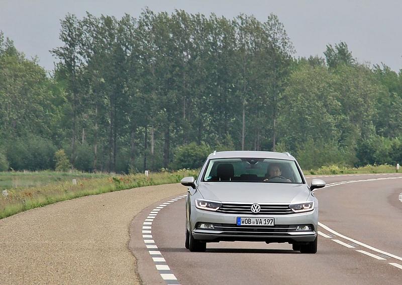 Der neue VW Passat Variant fährt nahezu lautlos.