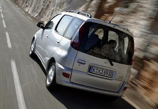 TOYOTA Yaris (1999 - 2006) Yaris Verso 1