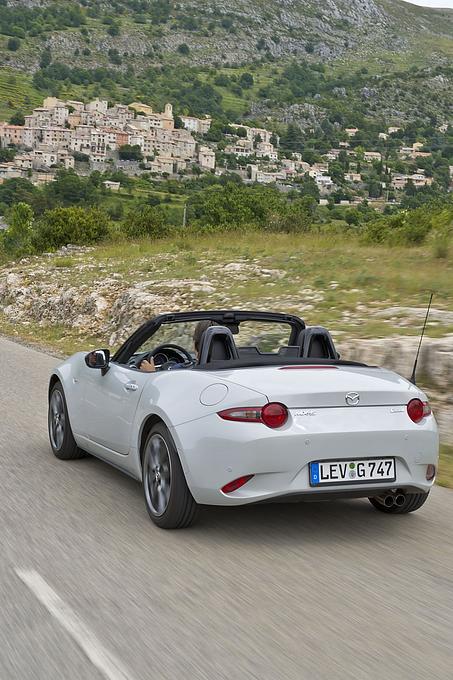 Mazda MX 5 2.0 i-Eloop - das Topmodell kostet knapp 29.000 Euro