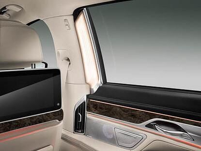 Highlight im Innenraum: Im neuen BMW Siebener wird das Ambiente Thema groß geschrieben.