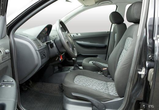 SKODA Fabia (1999 - 2007) Fabia 1.2 HTP