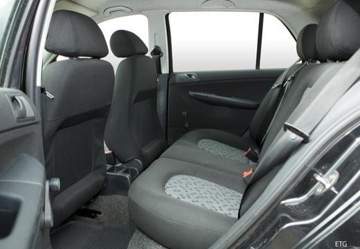 SKODA Fabia (1999 - 2007) Fabia 1.2 HTP