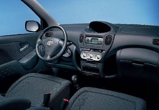 TOYOTA Yaris (1999 - 2006) Yaris Verso 1