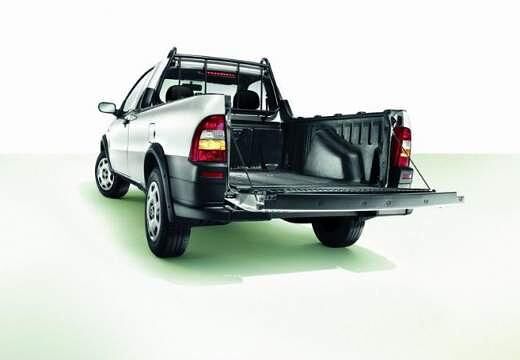 FIAT Strada (2006 - 2014) Strada 1.3 Kur