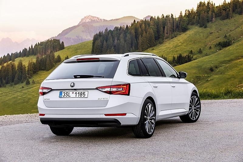 Skoda Superb 2.0 TDI Combi