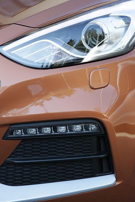 Hyundai i30 Turbo hat jetzt Xenon-Licht
