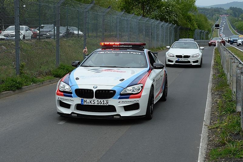Das BMW M6 Safety Car Moto GP hat einige optische Modifikationen