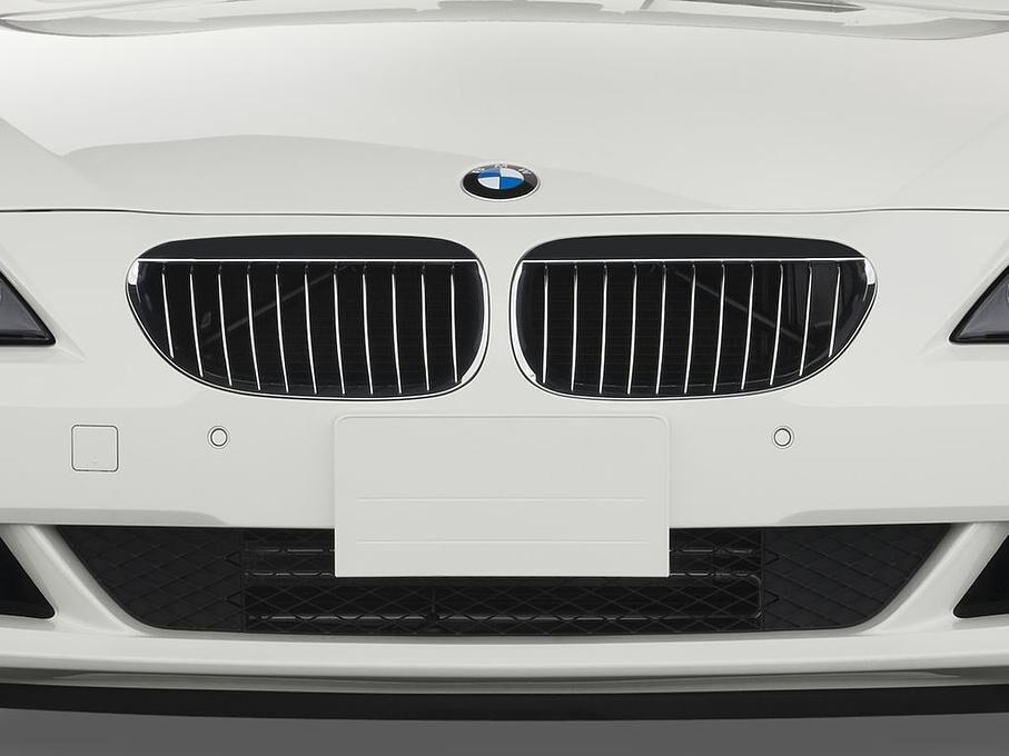 BMW 6 Series (Baujahr 2010) 650i  2 Türen Kühlergrill und Scheinwerfer