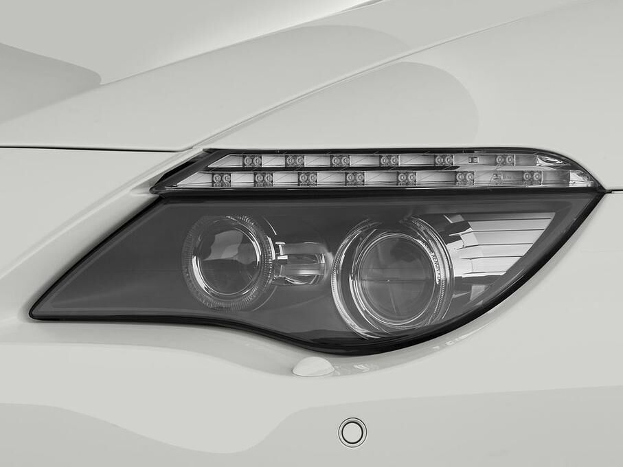 BMW 6 Series (Baujahr 2010) 650i  2 Türen Scheinwerfer