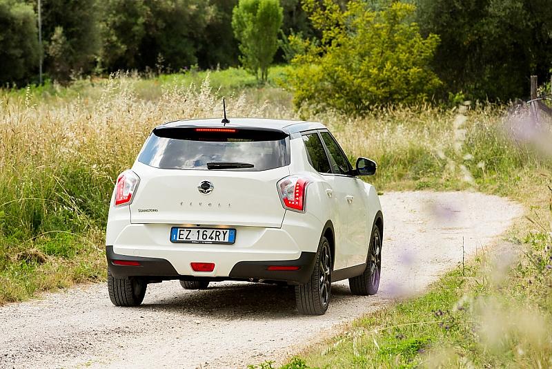 SsangYong Tivoli - das Heck erinnert an den Mini Countryman