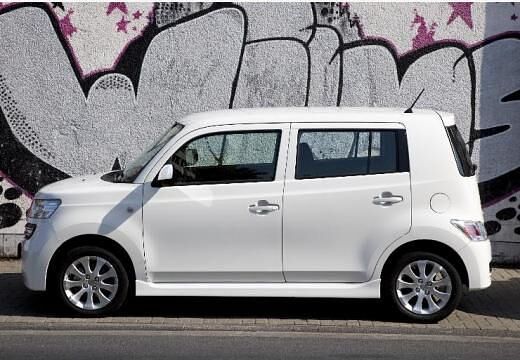 DAIHATSU Materia (2007 - 2012) Materia 1