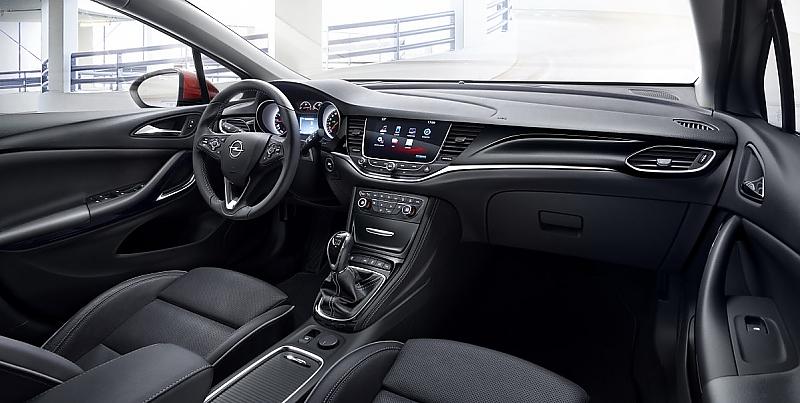 Opel Astra 2015