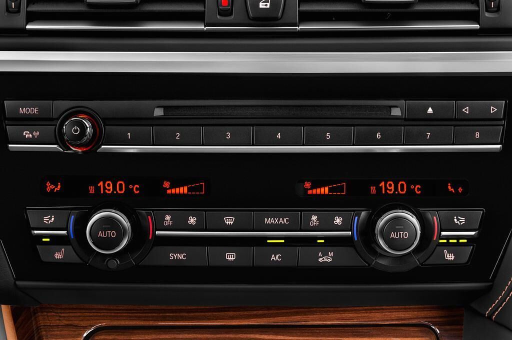 BMW 6 Series (Baujahr 2016) - 2 Türen Radio und Infotainmentsystem