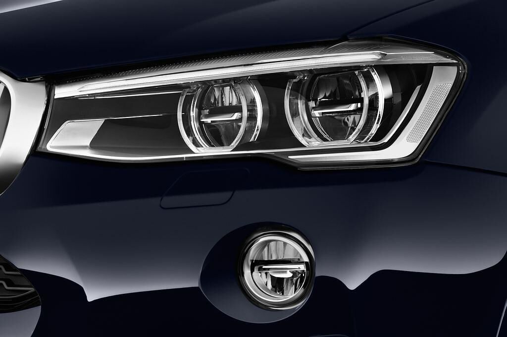 BMW X4 (Baujahr 2015) - 5 Türen Scheinwerfer