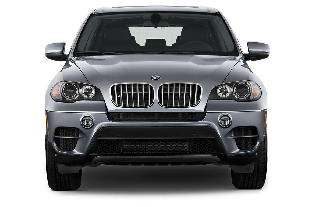 BMW X5 (Baujahr 2011) xDrive50i 5 Türen Frontansicht