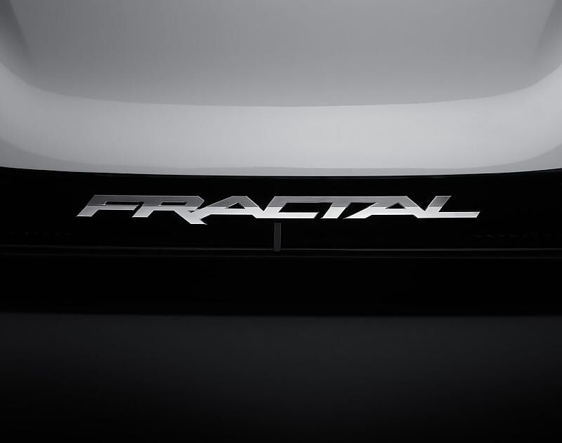 Der Fractal bricht mit vielen Traditionen