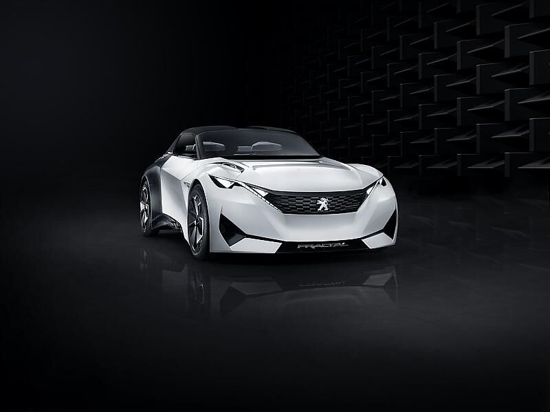 Der Peugeot Fractal wird von zwei E-Motoren angetrieben