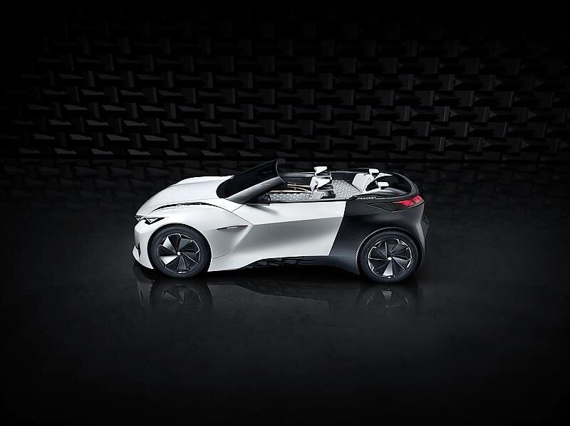 Der Peugeot Fractal hat Allradantrieb