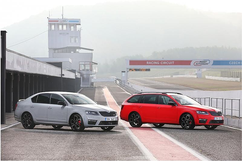 Die Limousine des Octavia RS 230 kostet 33.490 Euro, der Combi: 34.150 Euro