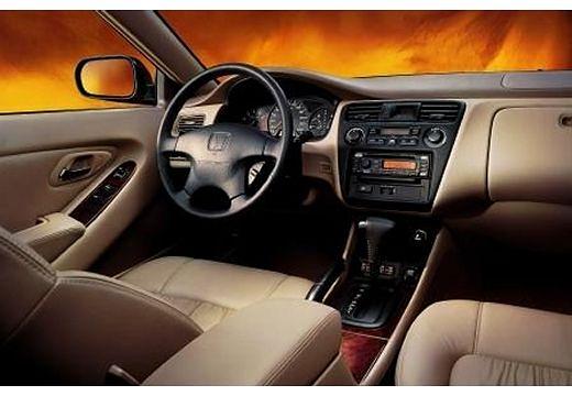 HONDA-Accord-Coupe-2-0i--1998-2002-