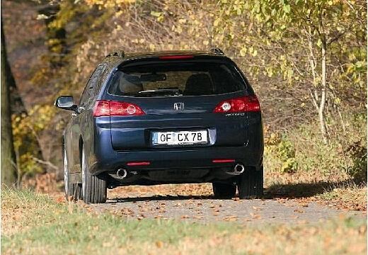 HONDA-Accord-Tourer-2-0-i--2005-2007-