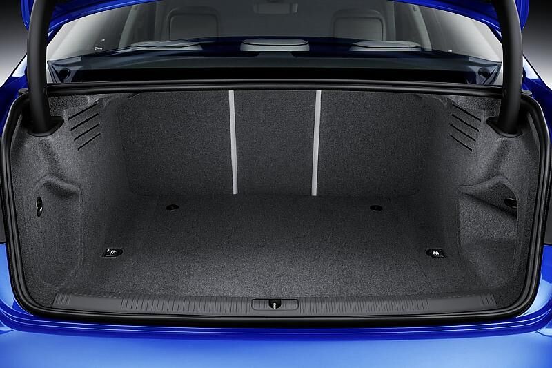 Der Laderaum des Audi A4 3.0 TDI fasst 480 Liter