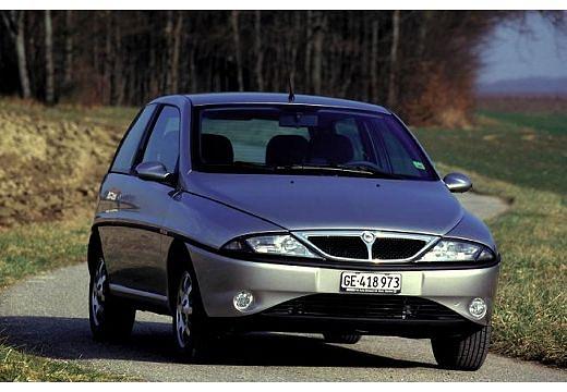 LANCIA-Y-1-2--2000-2003-