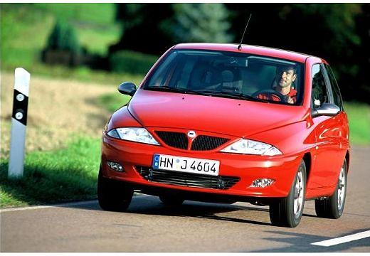 LANCIA-Y-1-2--2000-2003-