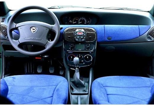 LANCIA-Y-1-2--2000-2003-