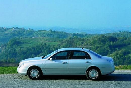 LANCIA-Thesis-2-4-20v--2002-2007-