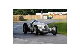 Vorkriegs-Silberpfeile beim Goodwood Revival am Start