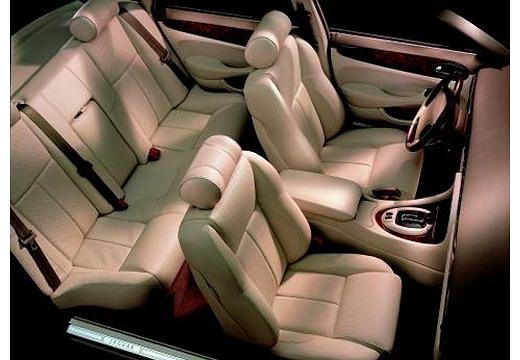 JAGUAR-XJ8--1997-1998-