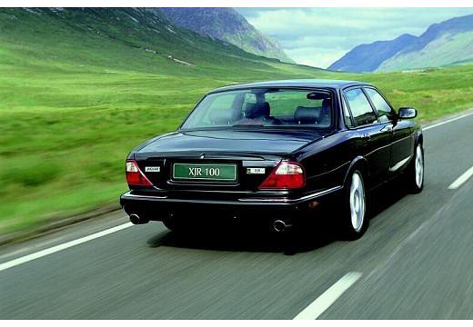 JAGUAR-XJR--1997-1998-