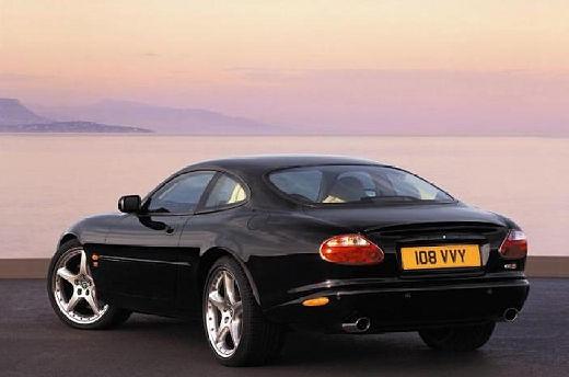 JAGUAR-XK8-Coupe--2002-2004-